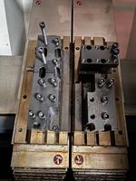 Mandrin CNC hydraulique 3/4 mâchoires puissance haute précision de serrage rotatif double broche mandrin à pince pour tour CNC