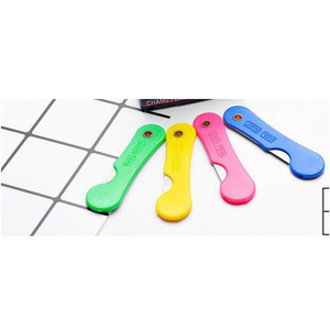 Wall Sticker Scraper Little D Size PVC Material For Wallpaper Application Household Use - Product Image 5