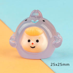 Venta al por mayor Mini lindo adorno de resina luminoso doce constelaciones ornamento marea jugar DIY acrílico talismán - Product Image 5