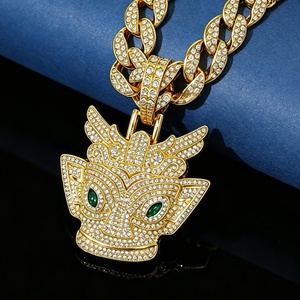 PD3209 Collier Hip Hop en alliage avec pendentif masque entièrement serti de diamants, style européen et américain, bijoux de rue personnalisés - Product Image 1