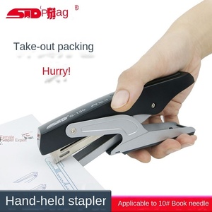 Engrapadora Manual Profesional Negra (24/6 26/6) <span class=keywords><strong>de</strong></span> Carga Superior <span class=keywords><strong>de</strong></span> Tira Media, Fácil Operación, Plástico y Metal - Product Image 5