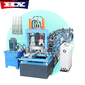 Personalizable 380V Z Purlin máquina formadora de rollos auto <span class=keywords><strong>C</strong></span> Purlin máquina formadora de rollos <span class=keywords><strong>C</strong></span> Sección Purlin máquina formadora de rollos en frío - Product Image 1