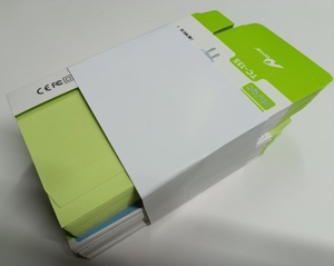 กล่องกระดาษแข็งสีเงินรังสียูวีสำหรับจัดส่งวิกผมน้ำหอมกล่องใส่วิกผมพิมพ์ลายเคลือบยูวีบรรจุภัณฑ์กระดาษบุฟองน้ำเครื่องสำอาง - Product Image 5