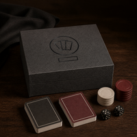 Kotak Hadiah Tutup Magnetik Abu-abu Arang Kustom dengan Logo Kartu Foil Hitam untuk Kemasan Set Permainan Poker dan Papan Grosir
