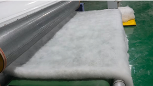 KIVAS Equipo de Fabricación de Edredones de Verano e Invierno Totalmente Automático con Motor de Flujo de Aire 380V 26KW Diseñado para Fabricantes con Bajo Presupuesto - Product Image 5
