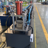 Machine de formage de rouleaux solaires, haute qualité, prix d'usine en chine, machine de fabrication de cadres en acier personnalisable, à vendre