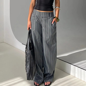 Pantalon large vintage gris à rayures verticales, taille haute, avec détails boutonnés, coupe décontractée rétro pour le bureau et le style urbain - Product Image 2