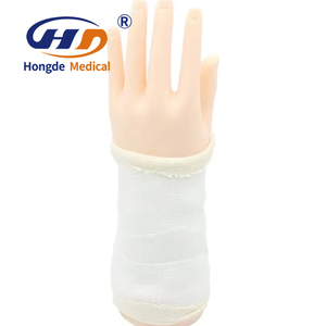 <span class=keywords><strong>Bande</strong></span> orthopédique de coulée de fibre de verre d'hôpital en vrac 15cm x 4.5m-rouleau d'attelle de la CE ISO13485 <span class=keywords><strong>pour</strong></span> ou immobilisation de fracture - Product Image 1