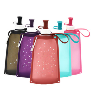 Botella de agua plegable de silicona de 550ML, bolsa reutilizable para beber en deportes al aire libre con correa para viajes, senderismo y Camping - Product Image 1