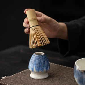 Ensemble de fouets à matcha de qualité cérémonielle avec un Chawan unique en glaçure bleue infinie pour un kit de rituel de thé matinal zen - Product Image 5
