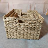 Panier de rangement artisanal sur mesure en jacinthe d'eau et jonc de mer, fabriqué par JY Basket Manufacturer
