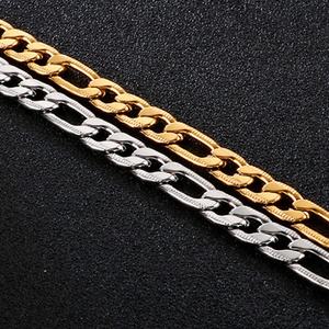 Nuevo Diseño, Venta al por Mayor, Personalizable, Antialérgico, Acero Inoxidable con Baño de Oro de 18K PVD de Alto Brillo, Pulsera de Cadena Figaro - Product Image 4