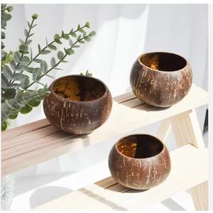 Portavelas de Cáscara de Coco Doble Pulido Hecho a Mano, Ecológico, Decorativo para el Hogar - Product Image 2