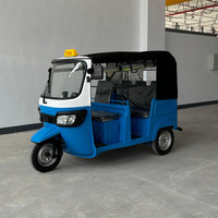 Tuk Tuk Taxi fermé, motorisé, 200cc, refroidissement par eau, essence, tricycle, 1 conducteur et capacité de 6 passagers