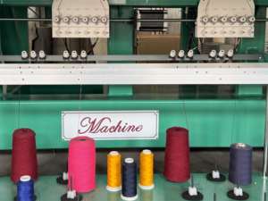 Máquina de Bordar Plana y Chenilla YUANHENG de 8 Lentejuelas, 12 Agujas y 4 Cabezales con Dispositivo <span class=keywords><strong>DAMEI</strong></span> - Product Image 5