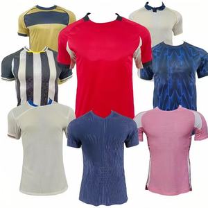 Футболка футбольная 100% из полиэстера, 25-26 дюймов - Product Image 1