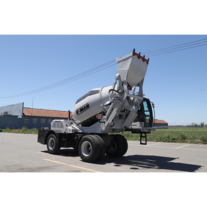 Camión Mezclador de Concreto Autocargable FMAN 2.6 Metros Cúbicos FM526SLA - Product Image 1