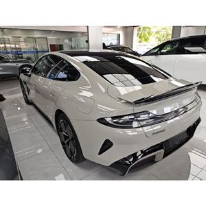 Coche de <span class=keywords><strong>segunda</strong></span> <span class=keywords><strong>mano</strong></span> Guazi 2024 Xiaomi SU7 al por mayor, vehículo eléctrico completo de bajo precio, sedán con volante a la izquierda para viajes de larga distancia por carretera - Product Image 4