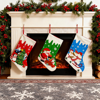 Nouvelles chaussettes de Noël en polyester brodées tendance, grande capacité, sac cadeau suspendu avec un design traditionnel