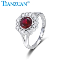Ensemble de bijoux en argent sterling 925 avec pendentif rond en rubis de laboratoire, boucles d'oreilles créoles et bague, sertis de moissanite ronde et pierres latérales