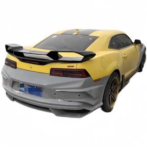 Kit <span class=keywords><strong>de</strong></span> Carrocería Estilo <span class=keywords><strong>Transformers</strong></span> para Chevrolet <span class=keywords><strong>Camaro</strong></span> 2011-2017 con Parachoques Delantero, Faldones Laterales, Parachoques Trasero, Capó <span class=keywords><strong>de</strong></span> Fibra <span class=keywords><strong>de</strong></span> Carbono y Alerón <span class=keywords><strong>de</strong></span> Maletero - Product Image 5