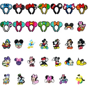 HY - Dijes de Mickey, Vinnie Mouse y Donald de Dibujos Animados, de PVC, para Decoración de Zapatos, Dijes para Zapatos Disney, <span class=keywords><strong>Jibitz</strong></span> - Product Image 2
