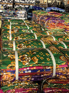 Precio Directo de Fábrica, Venta al por Mayor, Pareo Tradicional 100% Poliéster, Sarong <span class=keywords><strong>Batik</strong></span> Indonesio - Product Image 4