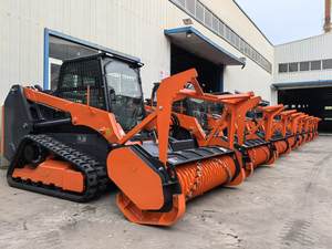 उच्च शक्ति टिकाऊ एफमैन स्किड स्टीड लोडर एफएम275tx 1.5टन स्किड स्टीड - Product Image 2