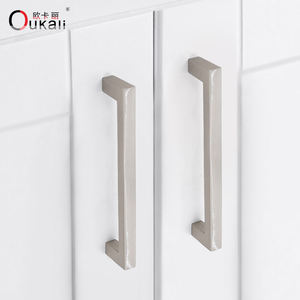 Oukali Thiết Kế Mới Hiện Đại Nhôm Matt Đồ Nội Thất Màu Đen Phần Cứng Tủ Bếp Xử Lý Sang Trọng Cổ Điển Xử Lý Cho Phòng Ngủ - Product Image 6