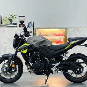 Motocicleta desnuda de alto rendimiento para <span class=keywords><strong>Honda</strong></span> <span class=keywords><strong>CB</strong></span> 400 F para viajes urbanos y aventuras de fin de semana Producto usado de combustible de gasolina - Product Image 6