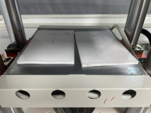 Professional 80T Belt Curing <strong>Press</strong>/Tire Curing <strong>Press</strong>/Flat Vulcanizing <strong>Machine</strong> - Product Image 5