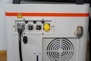 TIPTOP 50W 300W Machine de nettoyage laser portable pour l'électronique, antirouille laser à fibre portable pour composants de circuits imprimés - Product Image 4