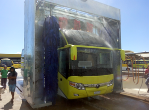 Machine de <span class=keywords><strong>lavage</strong></span> de voitures automatique à rouleaux à brosses rapides, type tunnel, tactile, haute puissance, pour usage commercial et industriel - Product Image 4