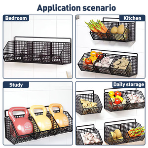<span class=keywords><strong>Étagère</strong></span> de Rangement Murale sans Perçage pour <span class=keywords><strong>Cuisine</strong></span>, Porte-<span class=keywords><strong>Épices</strong></span> et Petits Articles en Métal avec Panier Suspendu - Product Image 4