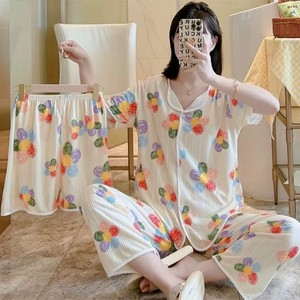 Conjunto <span class=keywords><strong>de</strong></span> Pijama <span class=keywords><strong>de</strong></span> Tres Piezas para <span class=keywords><strong>Mujer</strong></span> <span class=keywords><strong>de</strong></span> Verano Fino con Camisa <span class=keywords><strong>de</strong></span> Manga Corta y Cuello en V + Pantalones Sueltos Casuales con Estampado <span class=keywords><strong>de</strong></span> Dibujos Animados - Product Image 2