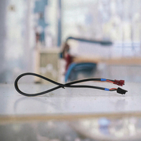 كابل توصيل سريع من نوع SAE أحمر اللون بقطر 18AWG مع موصل ثنائي الأطراف من مادة PVC للسيارات