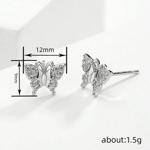 Orecchini a farfalla eleganti e raffinati da donna, gioielli per l'orecchio da indossare tutti i giorni, per feste, come accessorio regalo - Product Image 4