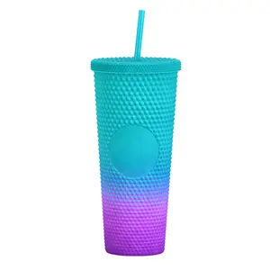 Gym Sports Cool Water Bottles Portable Straw Plastic Top Seller Cute Cartoon Party Adultos Garrafa de água estilo americano com tampa