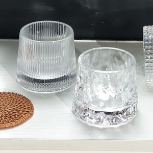 Set di Bicchieri <span class=keywords><strong>in</strong></span> <span class=keywords><strong>Vetro</strong></span> Trasparente Goffrato Premium 145ml Lavabili <span class=keywords><strong>in</strong></span> Lavastoviglie Stile Moderno per <span class=keywords><strong>Caffè</strong></span> e Whisky per Casa Bar Caffetteria - Product Image 2