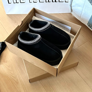 Nouvelles Bottes de Neige Chaudes et Antidérapantes en Fourrure pour l'Hiver 2025 – Chaussures de Créateur Respirantes et Tendance pour l'Automne, Modèle Plateforme Mignon - Product Image 5
