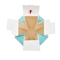 Nouvelle collection de boîtes cadeaux de Noël personnalisées avec logo, emballage créatif et portable avec gaufrage, laminage mat et revêtement UV