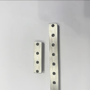 قضبان توصيل ألومنيوم مخصصة من هويتونغ للمركبات وأنظمة الصوت والبطاريات 6061 قوانغدونغ - Product Image 4