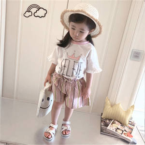 Conjunto de Ropa para Bebé de Moda Infantil de Dos Piezas: Camisetas con Banda Metálica y Pantalones Convertibles para Ejercicio - Product Image 3