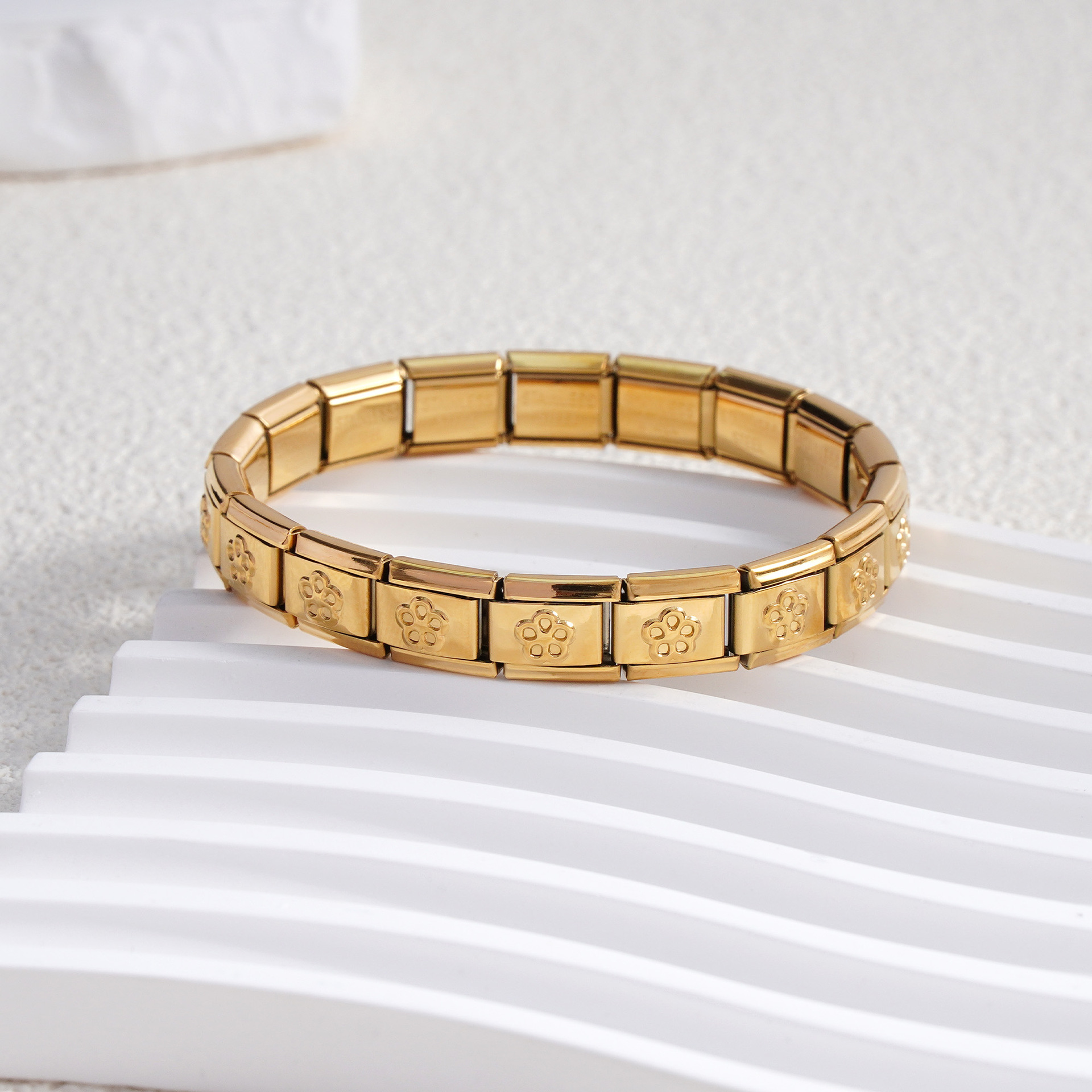 Floral Module Bracelet (All Gold)
