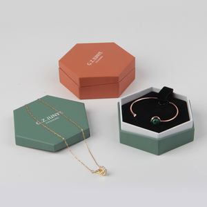 Scatola per Gioielli di Lusso Personalizzata di Alta Qualità con Finitura Lucida, Motore a Ingranaggi 3V, Scatola in Carta per Imballaggio Gioielli - Product Image 3