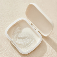 Boîte de rangement portable pour appareil orthodontique invisible, étui de rangement pour prothèse dentaire, boîte de rangement pour appareil de rétention orthodontique, antibactérien