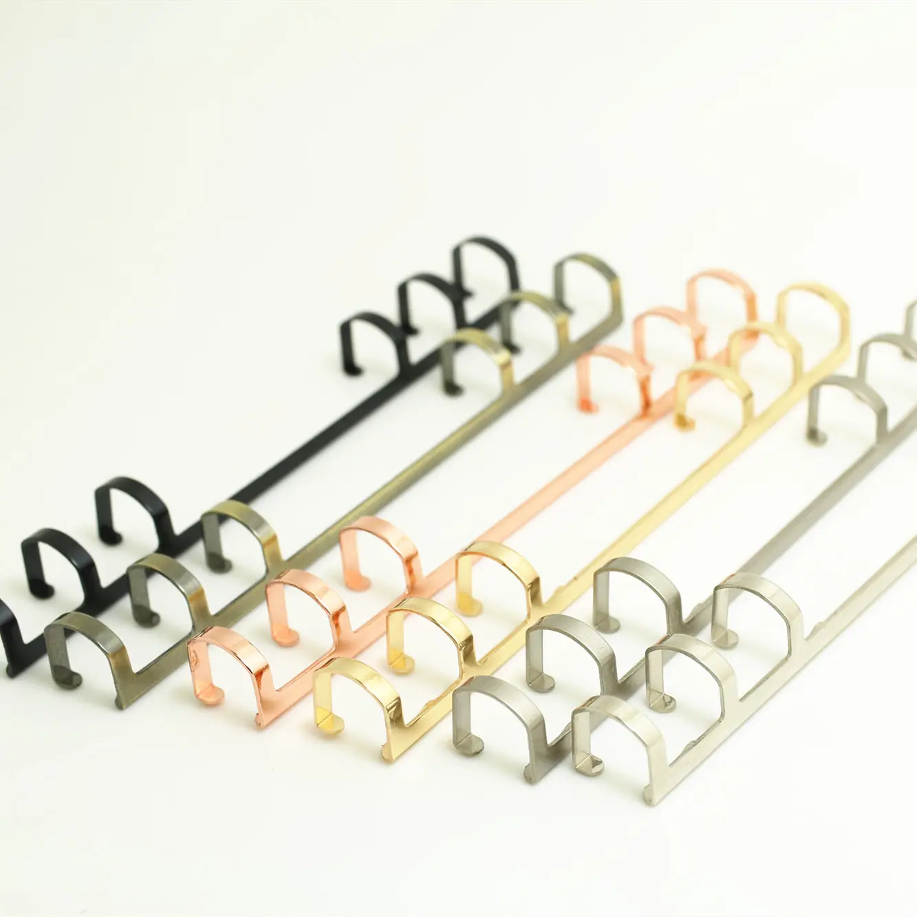 Angepasst verschiedenen farben 6 ringe binder clip mit kunststoff track (ziehen offen)