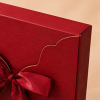 Boîte cadeau rigide personnalisée de luxe avec gaufrage, épaisseur 2 mm, fermeture à ruban, logo en feuille d'or pour bijoux, cosmétiques, cadeaux de fêtes