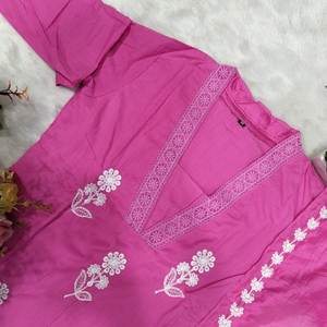 Elegante color rosa puro algodón tipo 3 piezas Kurti Set Dupatta diseñador indio traje elegante étnico fiesta desgaste hasta el suelo - Product Image 4