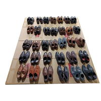 Vente en gros de chaussures en cuir pour hommes d'occasion bien nettoyées et polies bottes en cuir pour hommes d'affaires chaussures de ville bon marché de haute qualité